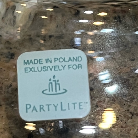 2 PartyLite Elegant Clear Glass Candle Holders - Picture 5 of 6
